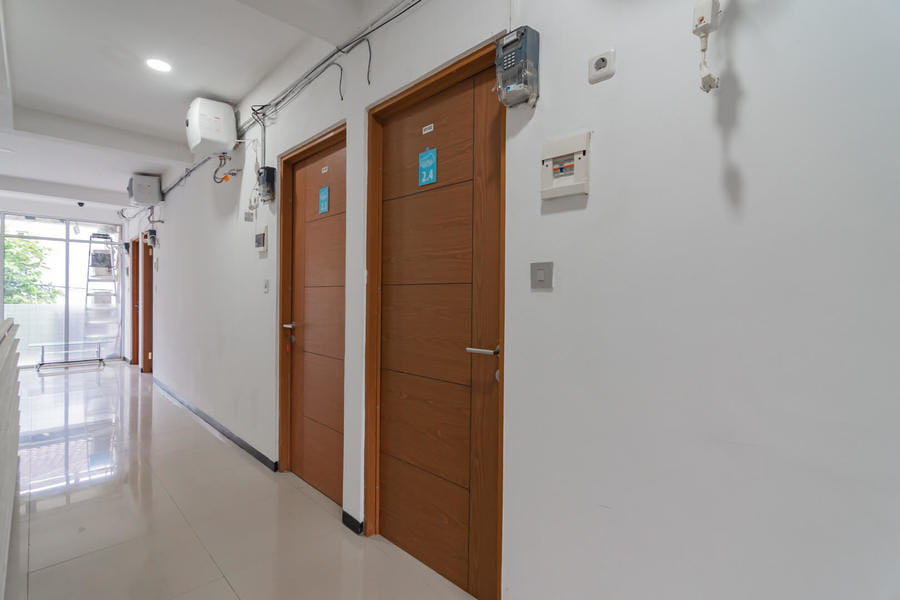 RedDoorz Syariah @ Afifah Guest House near Bikasoga Sport Center