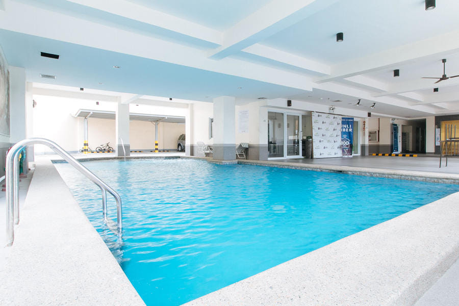 RedDoorz Plus @ Alpina Heights Paranaque