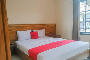 Reddoorz @ Pantai Pelabuhan Ratu 2