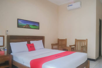 Reddoorz @ Pantai Pelabuhan Ratu 2