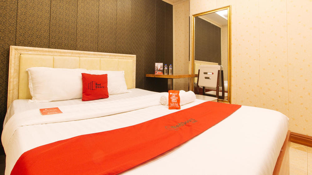 RedDoorz Room