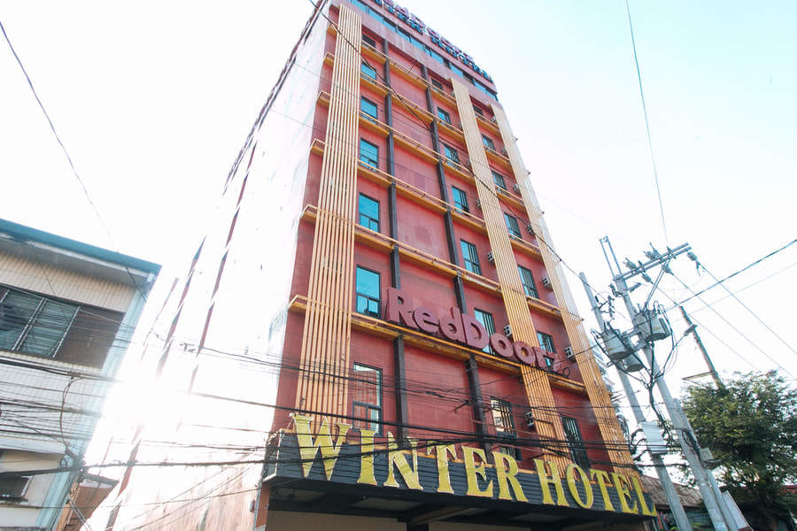 RedDoorz Plus @ Winter Benitez