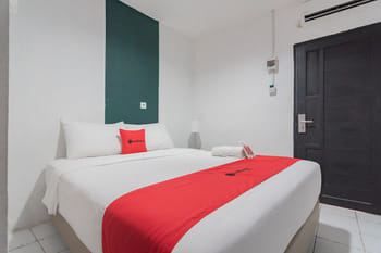 RedDoorz @ Sani Guest House Balikpapan