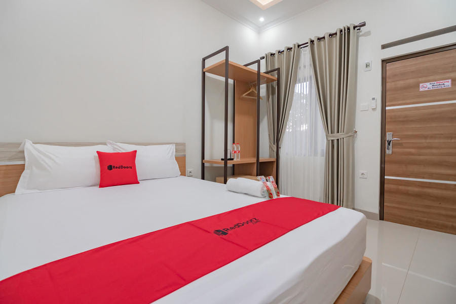 RedDoorz Syariah @ Boemi Guesthouse Tasikmalaya