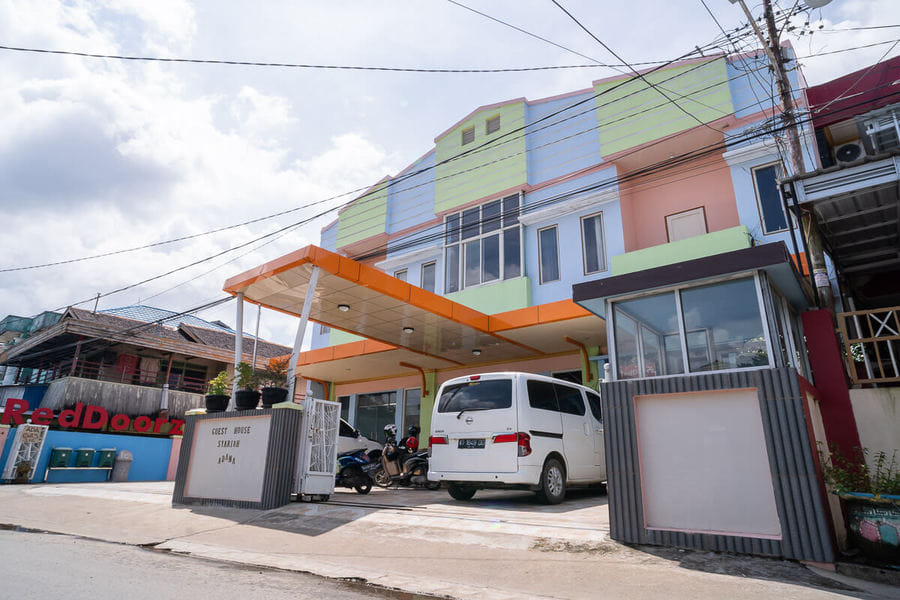 RedDoorz Syariah near Taman Siring 2 Banjarmasin