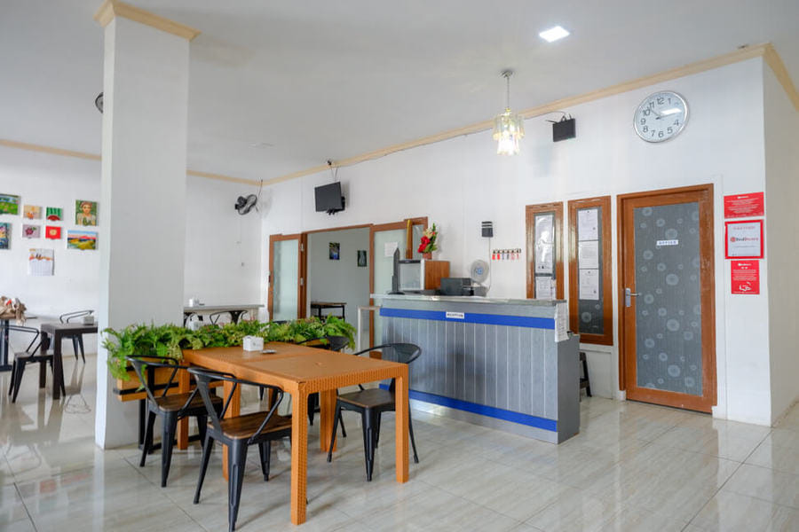 RedDoorz near RS Islam Faisal Makassar
