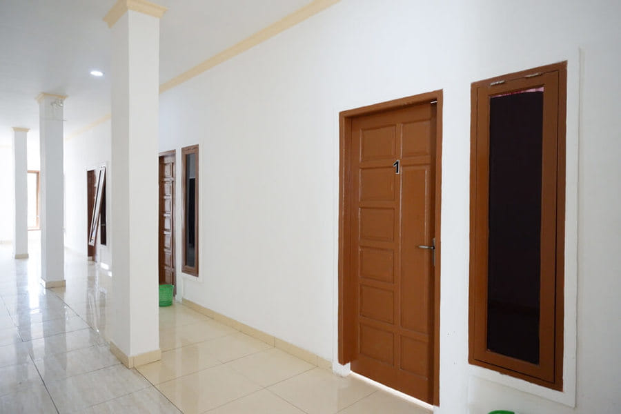 RedDoorz near RS Islam Faisal Makassar