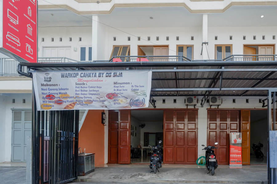 RedDoorz near RS Islam Faisal Makassar