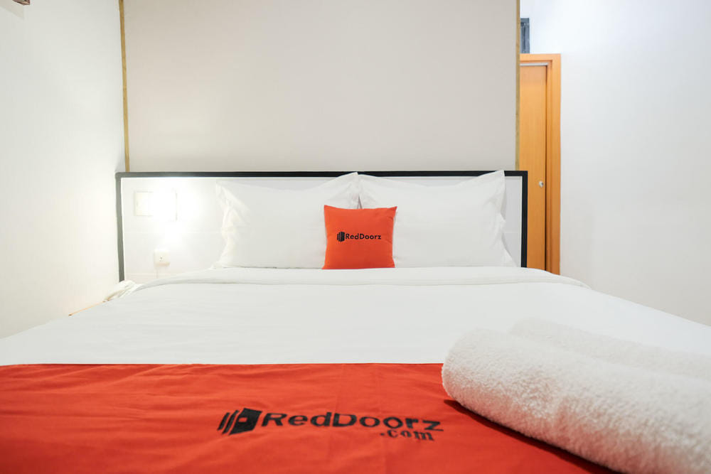 RedDoorz Room