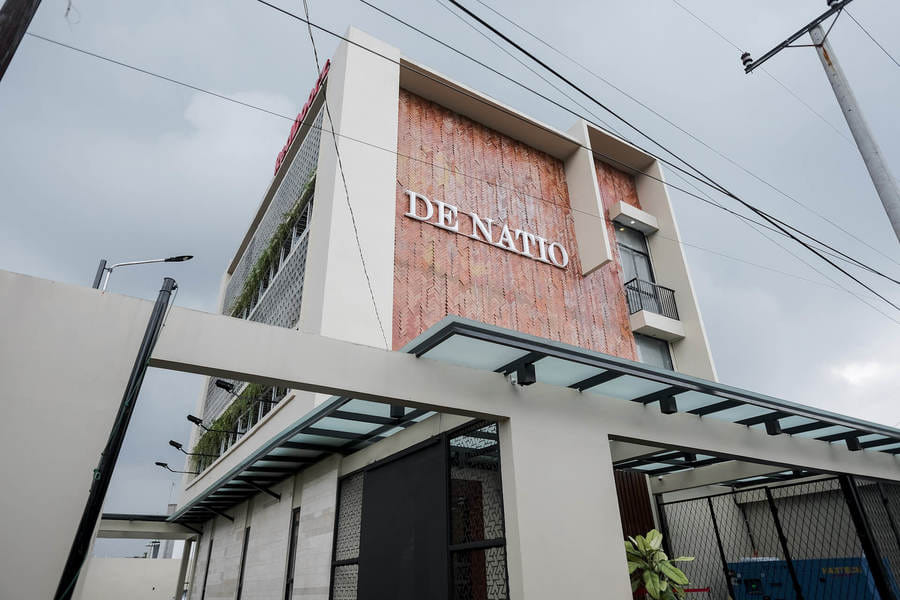 RedDoorz near RS Royal Prima Medan 2