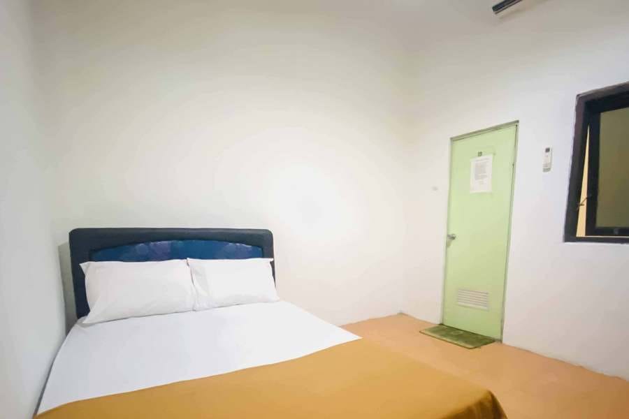 Kanca Homestay Syariah RedPartner near GOR Untung Suropati