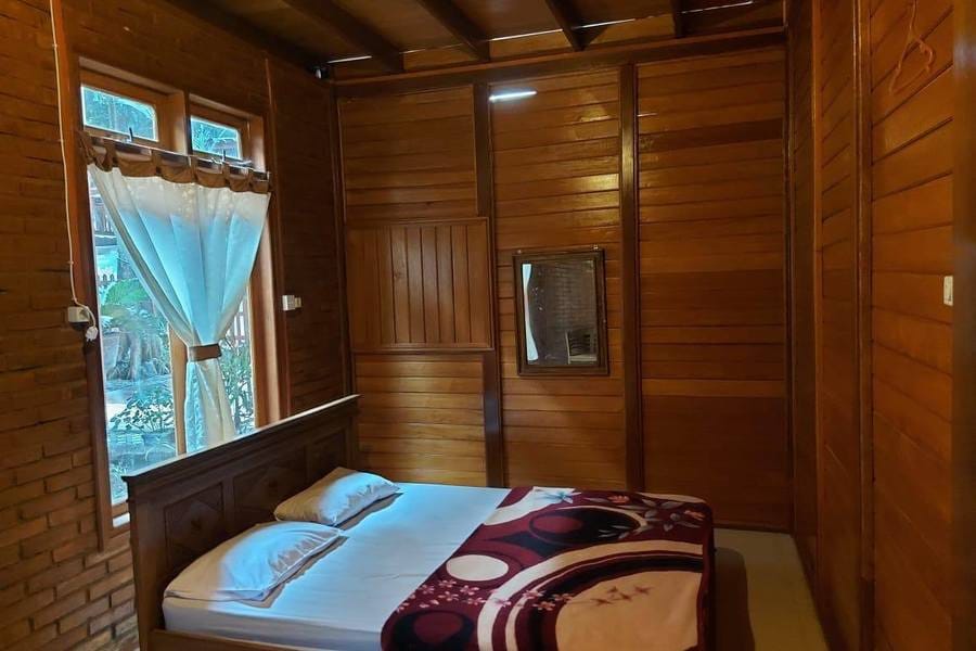 Roemah Kayu Saragan Syariah Magelang RedPartner