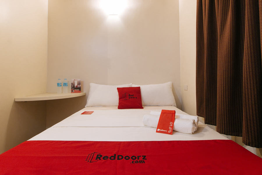 RedDoorz near EDSA Camp Crame