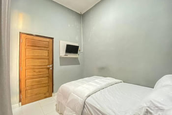 Pelangi Guest House Palembang RedPartner