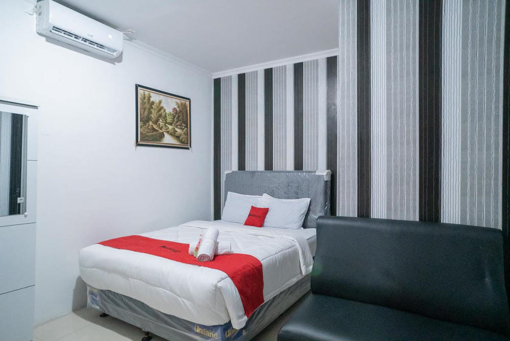 RedDoorz Premium
