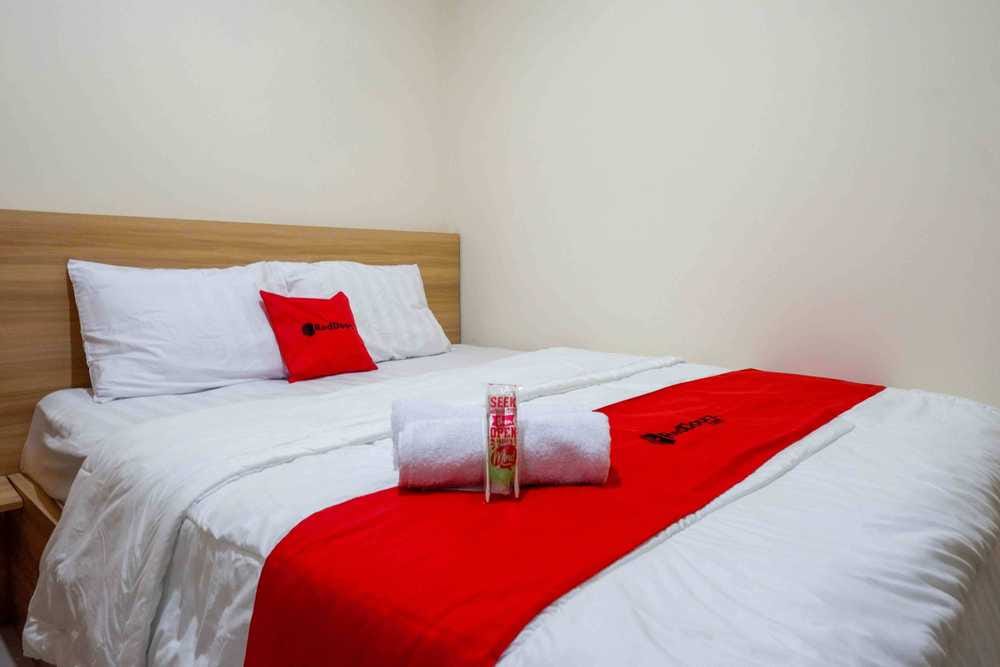 RedDoorz SALE
