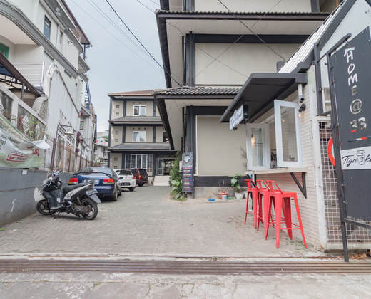 RedDoorz near Exit Toll Pasteur 5