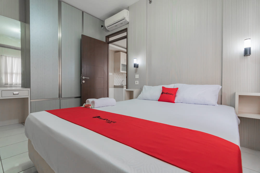 RedDoorz Suite