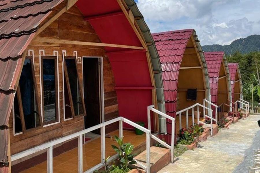 Penginapan puncak Dua RedPartner