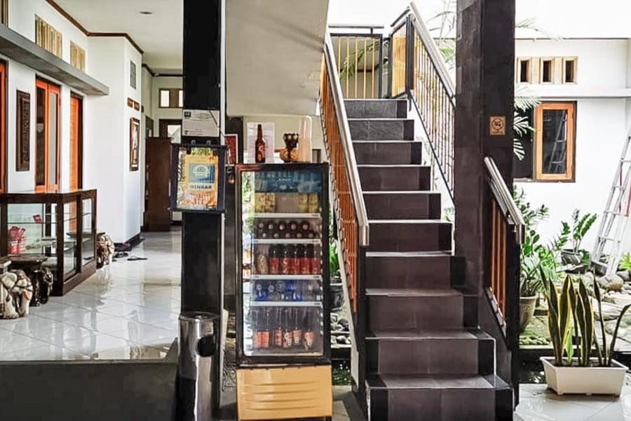 Dinnar Homestay Gayungan Syariah RedPartner