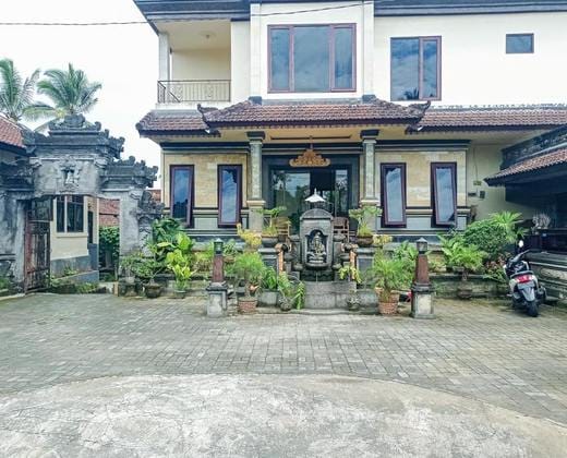 Hotel Mawar Sari RedPartner