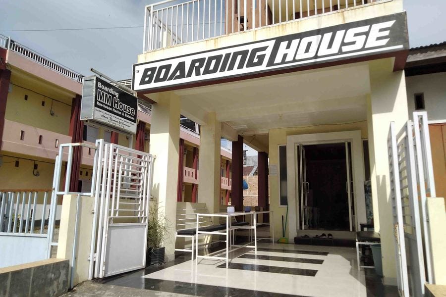 Boarding House Syariah MM Bone RedPartner