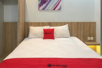 RedDoorz Syariah near Taman Rekreasi Sengkaling 2