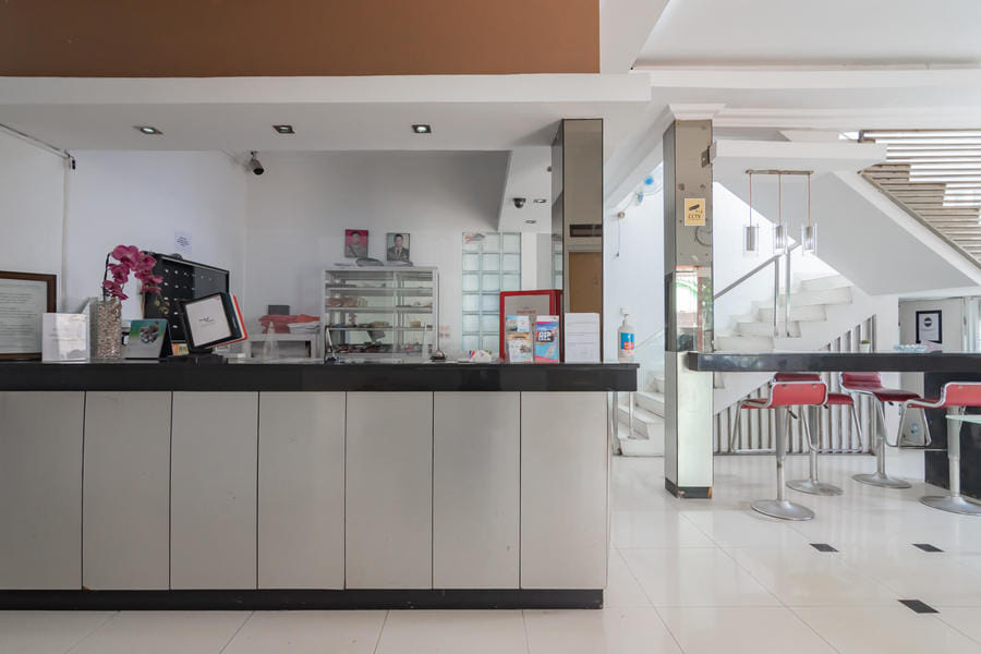 RedDoorz near Alun Alun Bandung 3