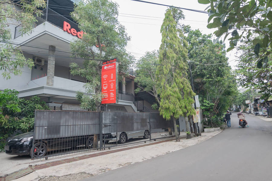 RedDoorz near Exit Toll Pasteur 4