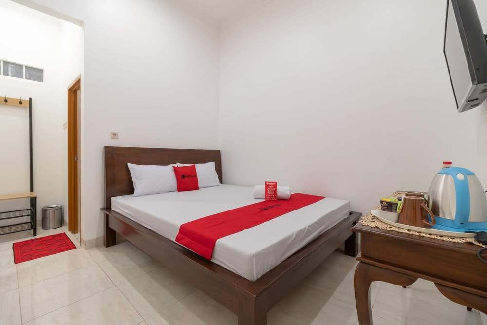 RedDoorz Premium