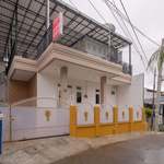 RedDoorz Syariah near Summarecon Mall Bekasi