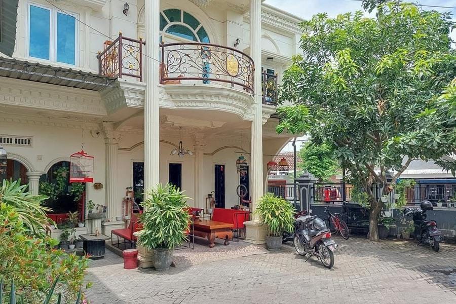 Icha Homestay near Terminal Purabaya Madiun