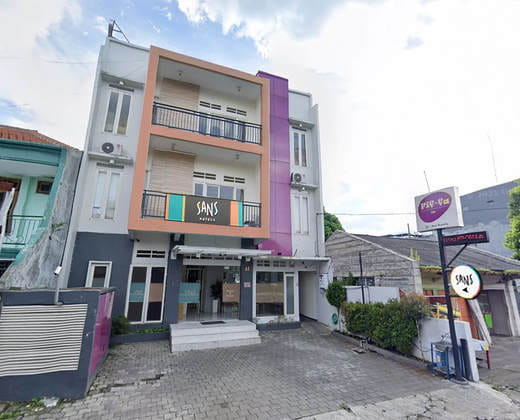 Sans Hotel FiFFa Pisang Kipas Malang