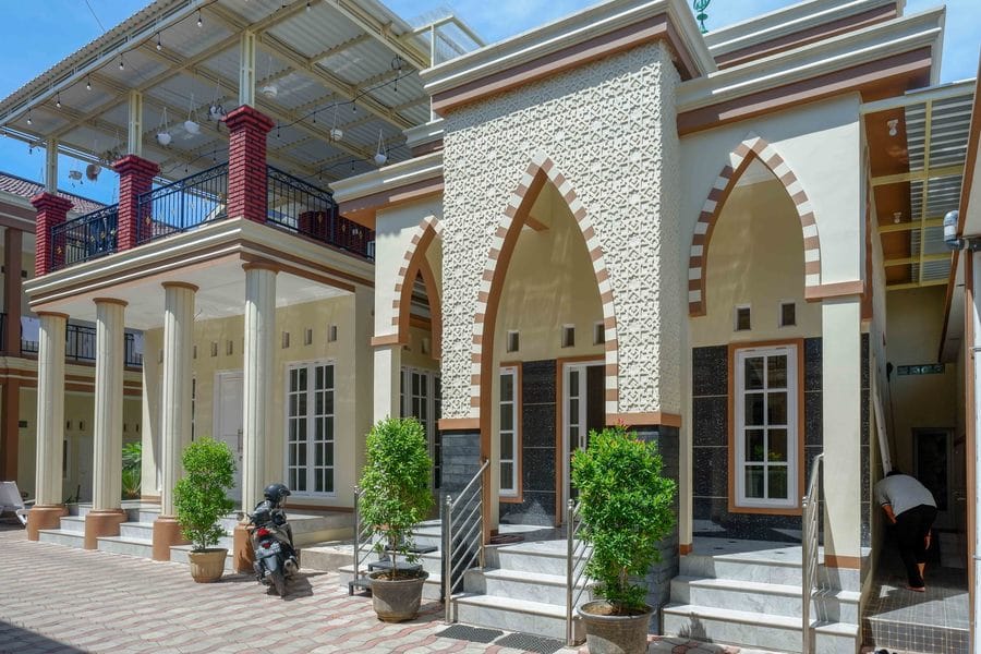 RedDoorz Syariah near Exit Tol Pemalang