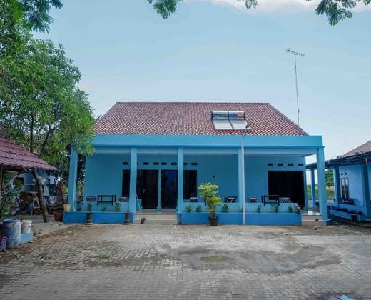 RedDoorz Syariah near Stasiun Pekalongan 3