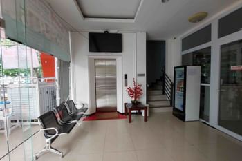 Rons City Hotel near Simpang Lima Semarang