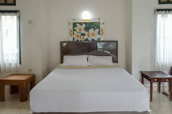 DATON HOUSE near Bali Zoo Ubud RedPartner