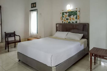 DATON HOUSE near Bali Zoo Ubud RedPartner