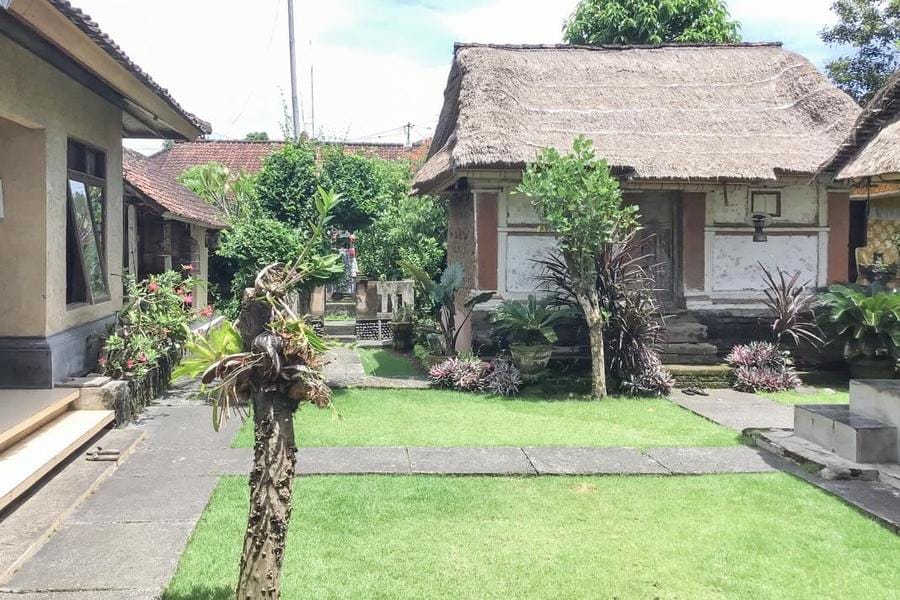 DATON HOUSE near Bali Zoo Ubud RedPartner