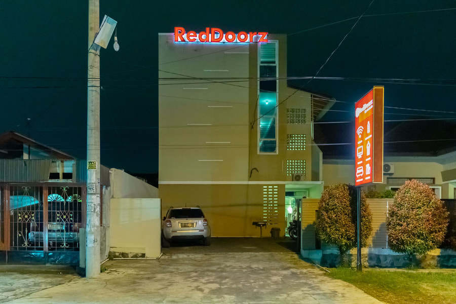 RedDoorz @ Joyce Guest House Medan