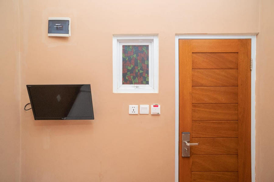 Reddoorz Hostel near LTC Glodok