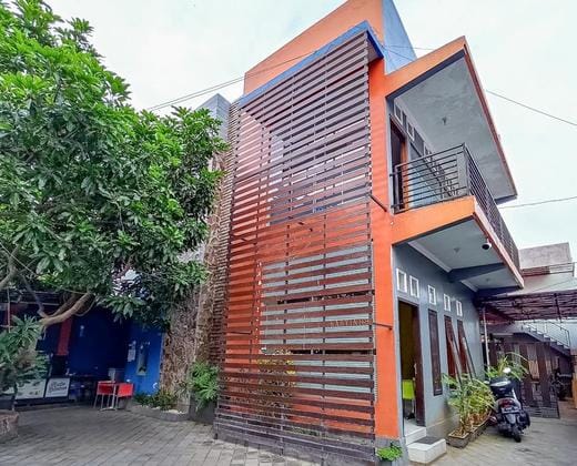 Kartini Guest House near Alun Alun Probolinggo