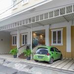 Sans Hotel Empress Simpang Lima