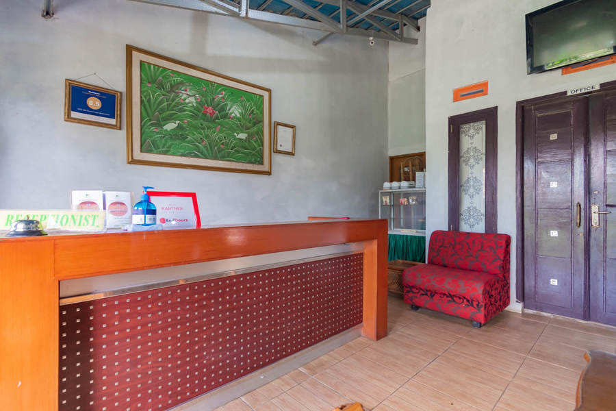 RedDoorz Plus @ Grand Yustik Sukabumi