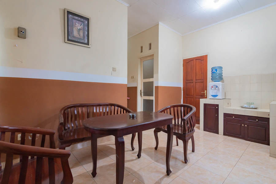 RedDoorz Plus @ Grand Yustik Sukabumi