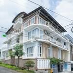 Urbanview Hotel Omah Anin Batu