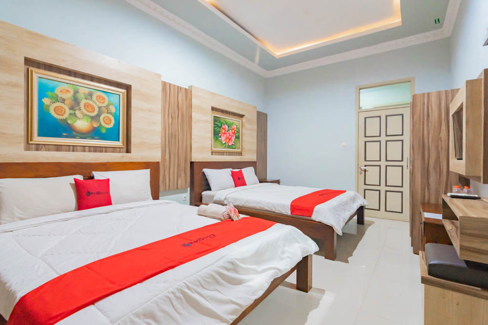 RedDoorz Premium