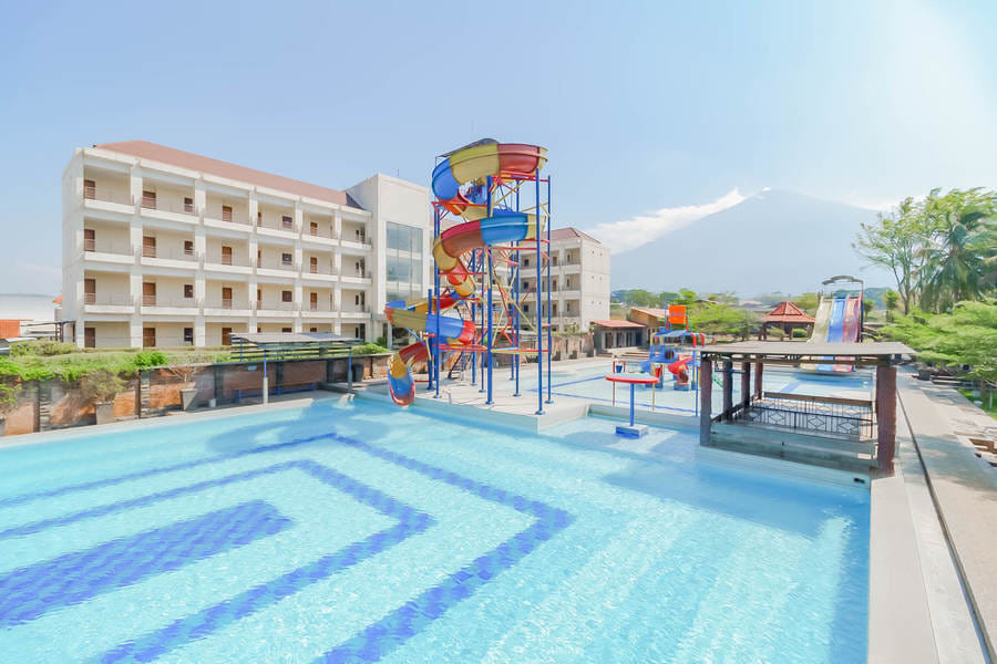 RedDoorz Resort Premium @ Sangkan Hurip Kuningan 