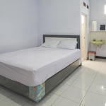 Angrumba Family Homestay near RSUD Caruban