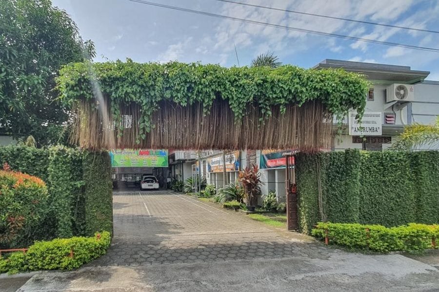 Angrumba Family Homestay Syariah near RSUD Caruban